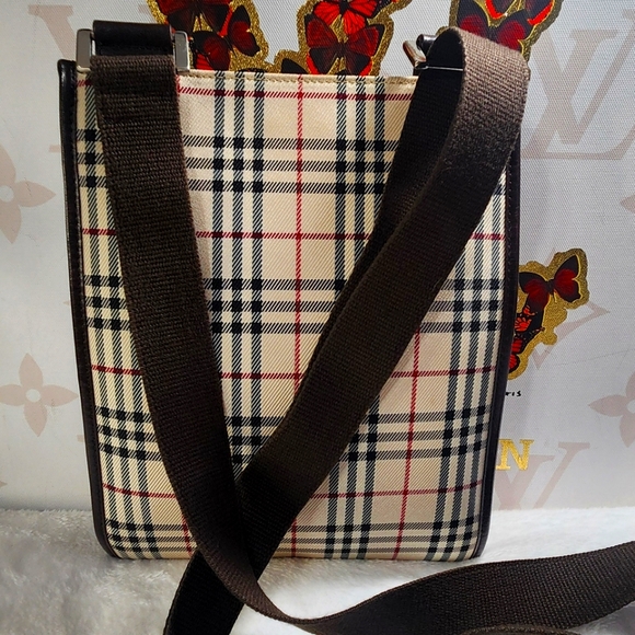 EUC Burberry Crossbody - Picture 3 of 12